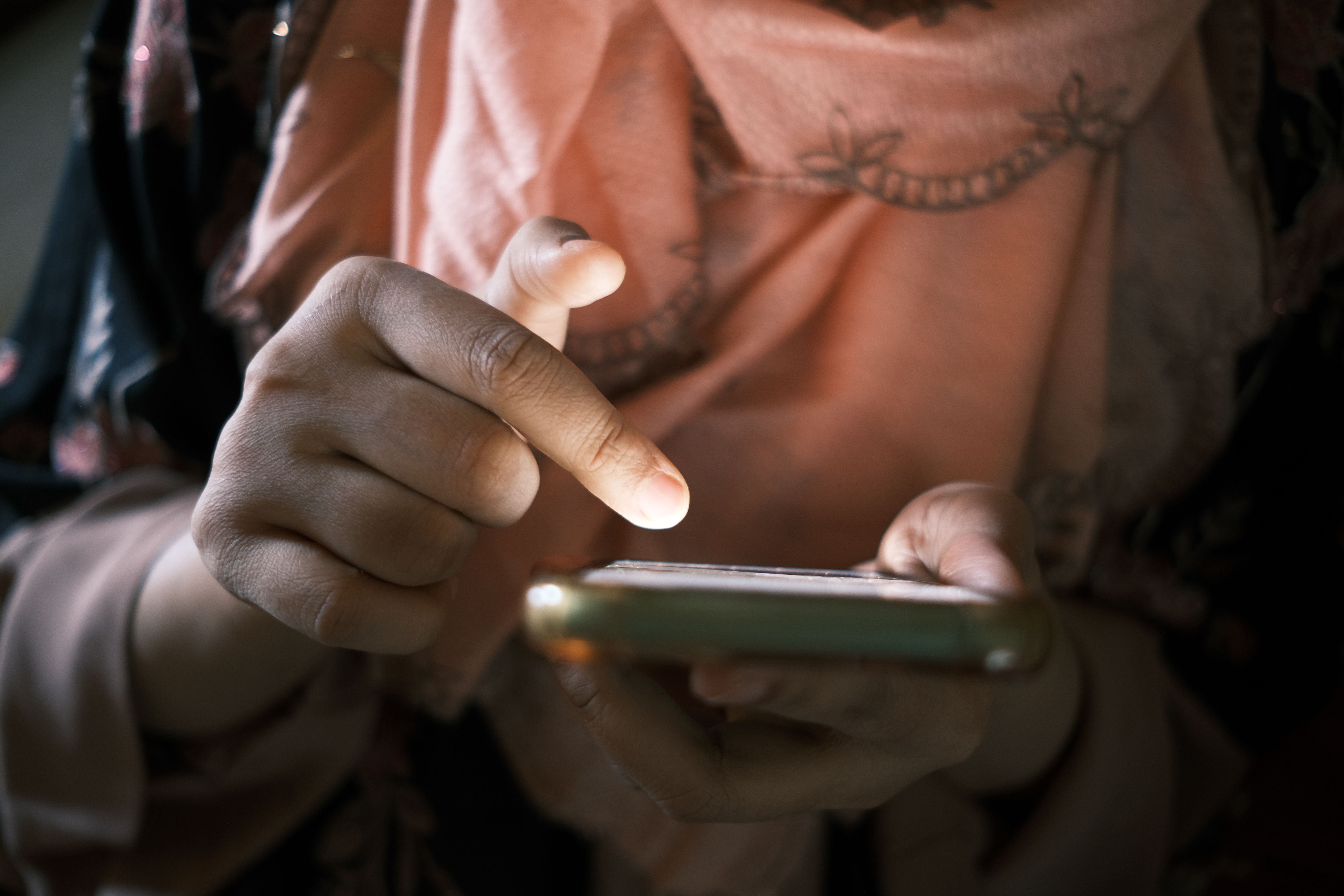 8 Dinge, die Sie tun können, anstatt auf Ihrem Telefon zu scrollen